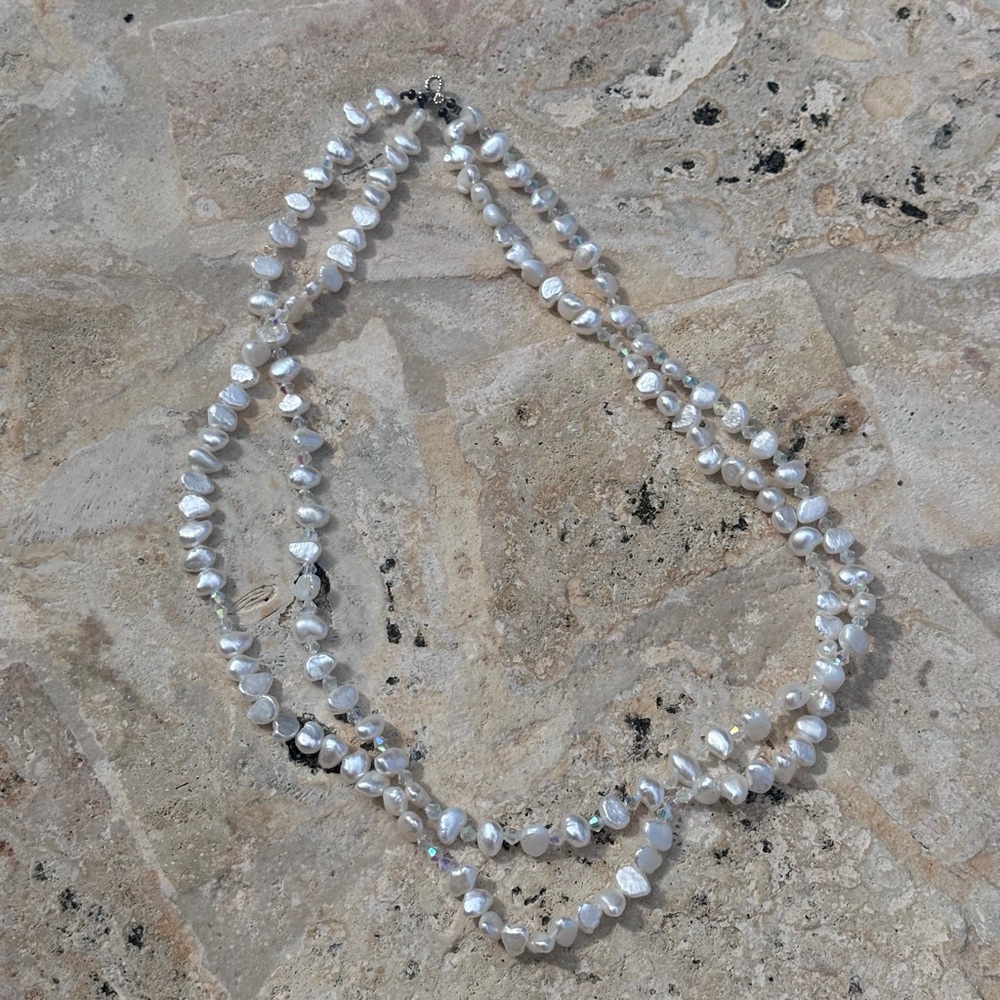 Madam necklace